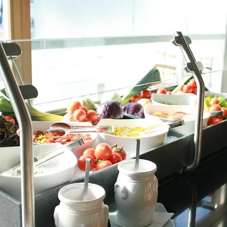 Hotel Cube Savognin Inklusive Skipass