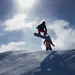 Cube Savognin Inklusive Skipass 3* Σεντ Μόριτζ