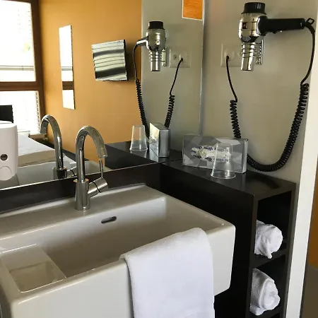 Cube Savognin Inklusive Skipass Hotel St. Moritz